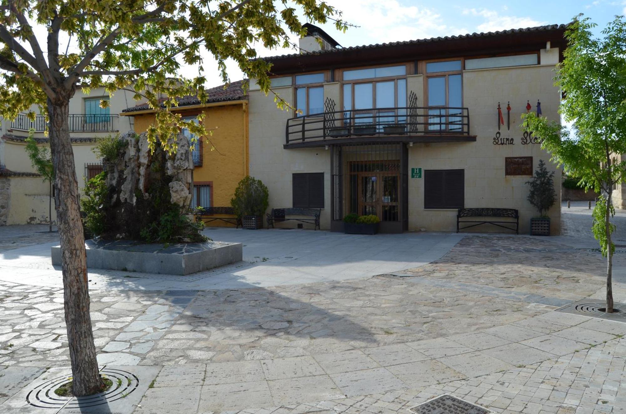 Hotel Rural Luna Llena Torremocha de Jarama Exterior photo
